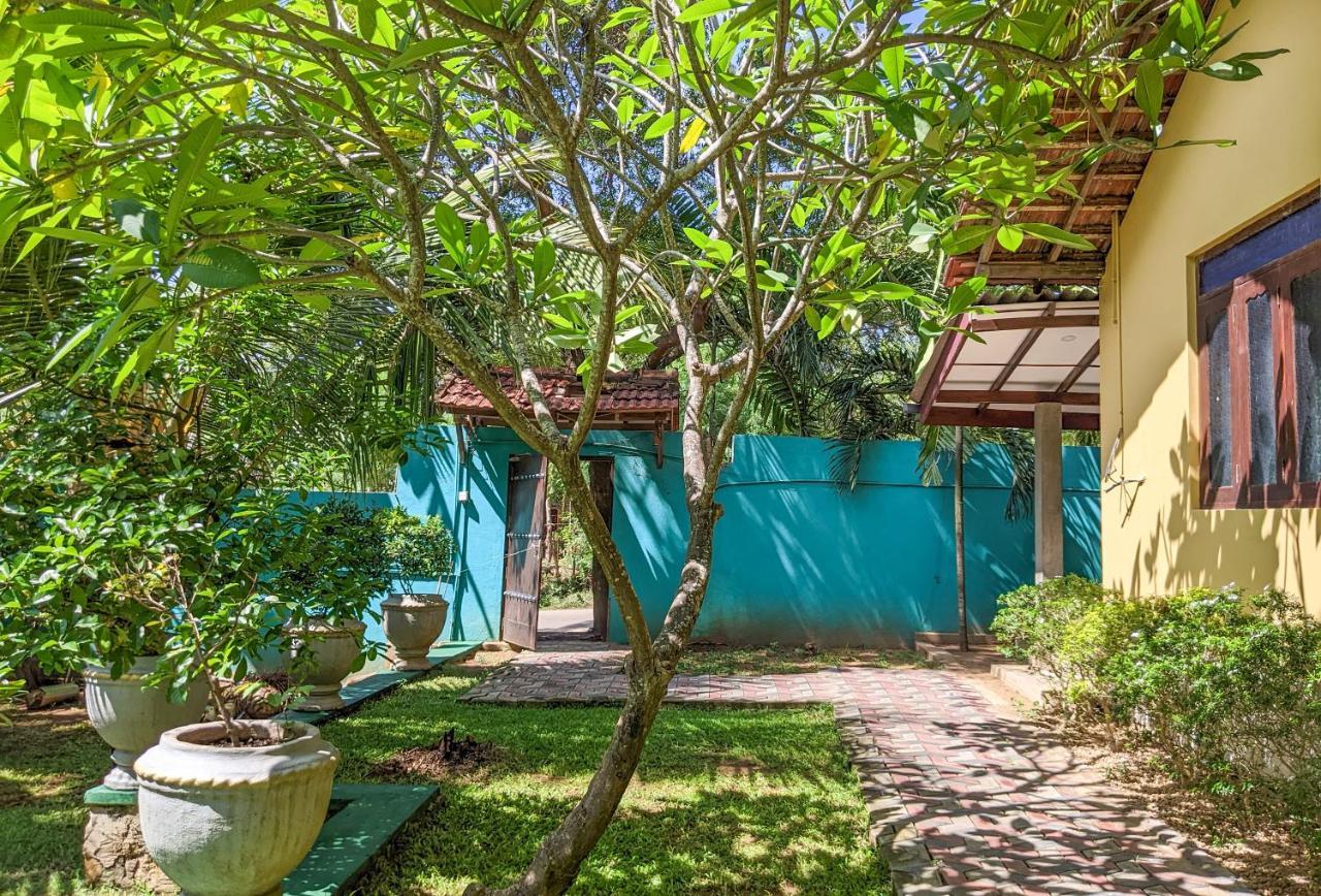 Yala Golden Wild Bed & Breakfast Tissamaharama Dış mekan fotoğraf