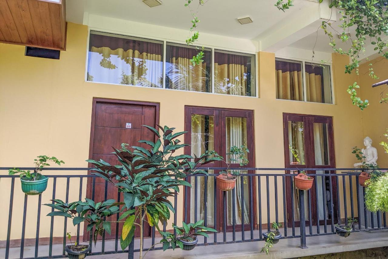 Yala Golden Wild Bed & Breakfast Tissamaharama Dış mekan fotoğraf